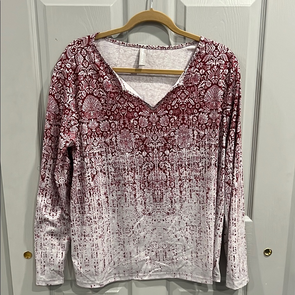Red Graphic Long Sleeve Relaxed Blouse